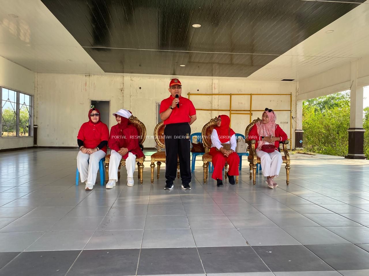 SEMARAK HUT KE-81 RI, GOW GORONTALO UTARA GELAR  JALAN SEHAT, SENAM DAN PEMERIKSAAN KESEHATAN GRATIS