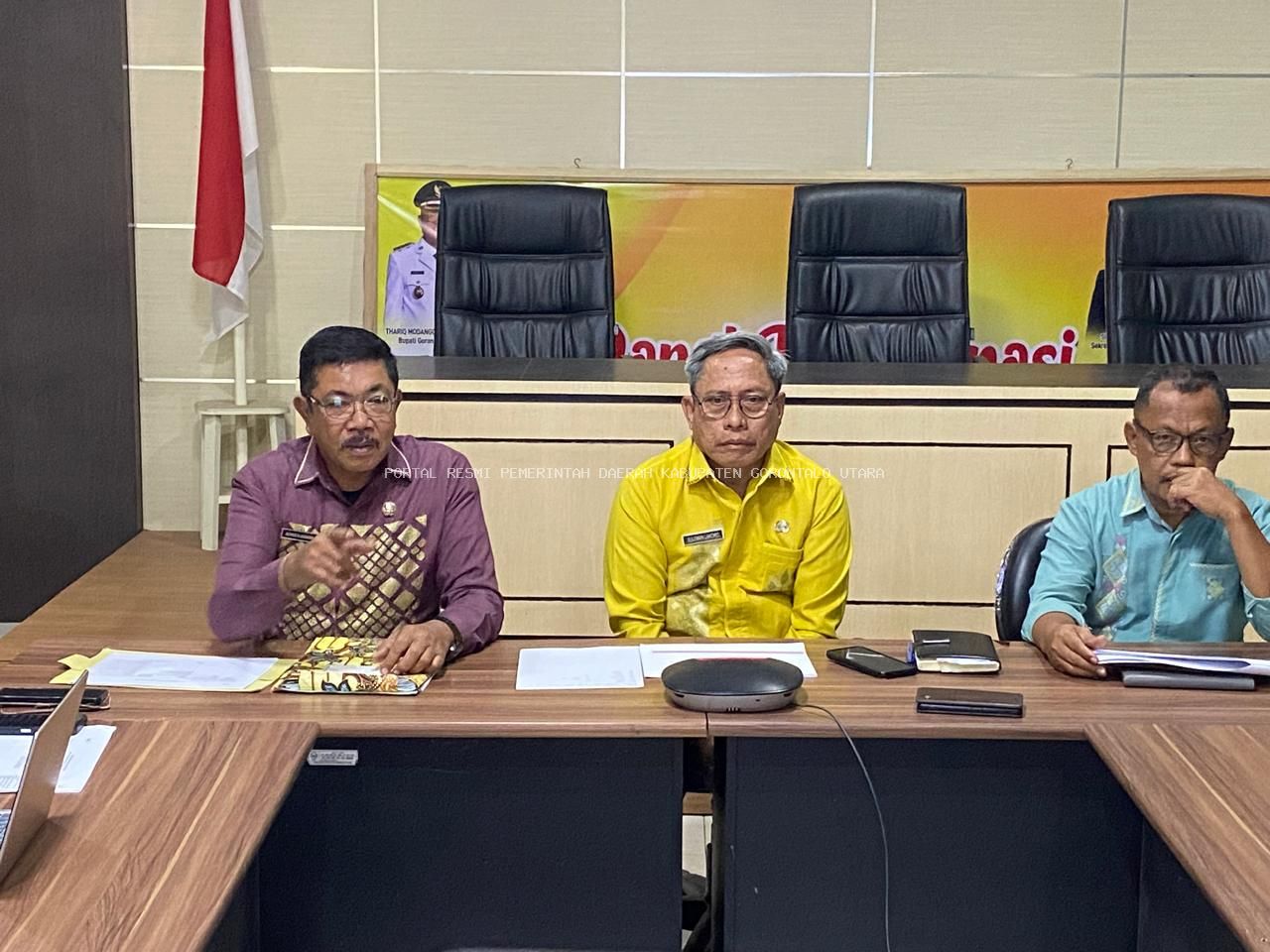 SEKDA GORONTALO UTARA HADIRI RAPAT TINDAK LANJUT RENCANA AKSI HASIL SPI KPK RI TAHUN 2025