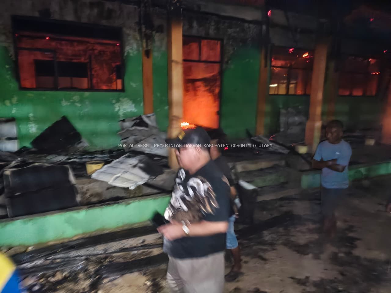 Pasca Tiga RKB Ludes Terbakar, Kadis Pendidikan sampaikan Pejabat Kementerian Dikdasmen Akan Turun Langsung ke SMPN 3 Tomilito