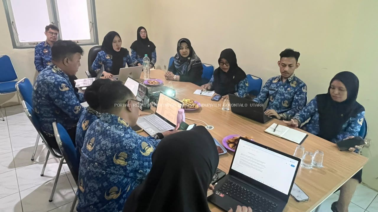 Asisten Bidang Adminitrasi Umum Setda Gorontalo Utara  Maylan Tongkodu Hadiri Harmonisasi Ranperbup SOTK, Perkuat Penataan Kelembagaan Perangkat Daerah