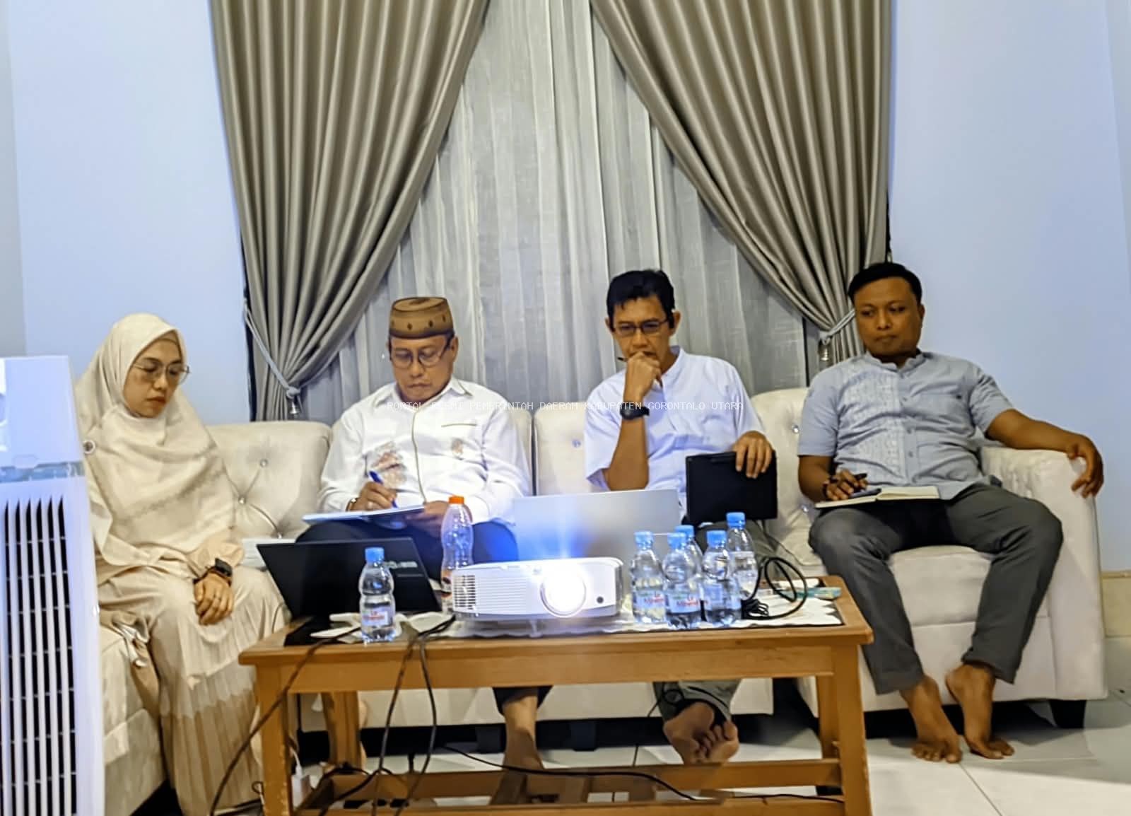 Sekda Gorut Suleman Lakoro selaku Ketua TAPD Ikuti Evaluasi Ranperda Perubahan APBD 2026 Bersama Kemendagri dan Pemprov Gorontalo