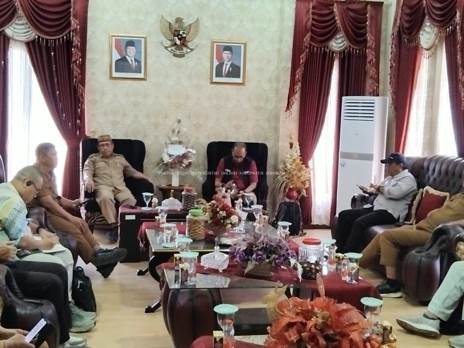 Sekda Gorontalo Utara Suleman Lakoro Terima Tim Studi Kelayakan Hilirisasi Ayam Terintegrasi