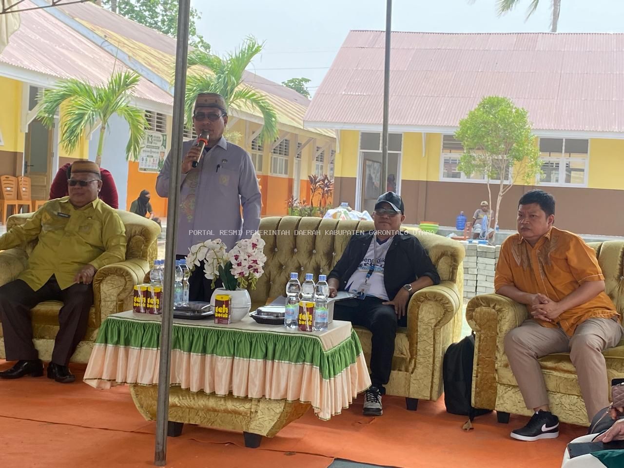 Sekda Gorontalo Utara Suleman Lakoro  Hadiri Monitoring Revitalisasi Sekolah, Tekankan Kualitas Pembangunan dan Ketepatan Waktu